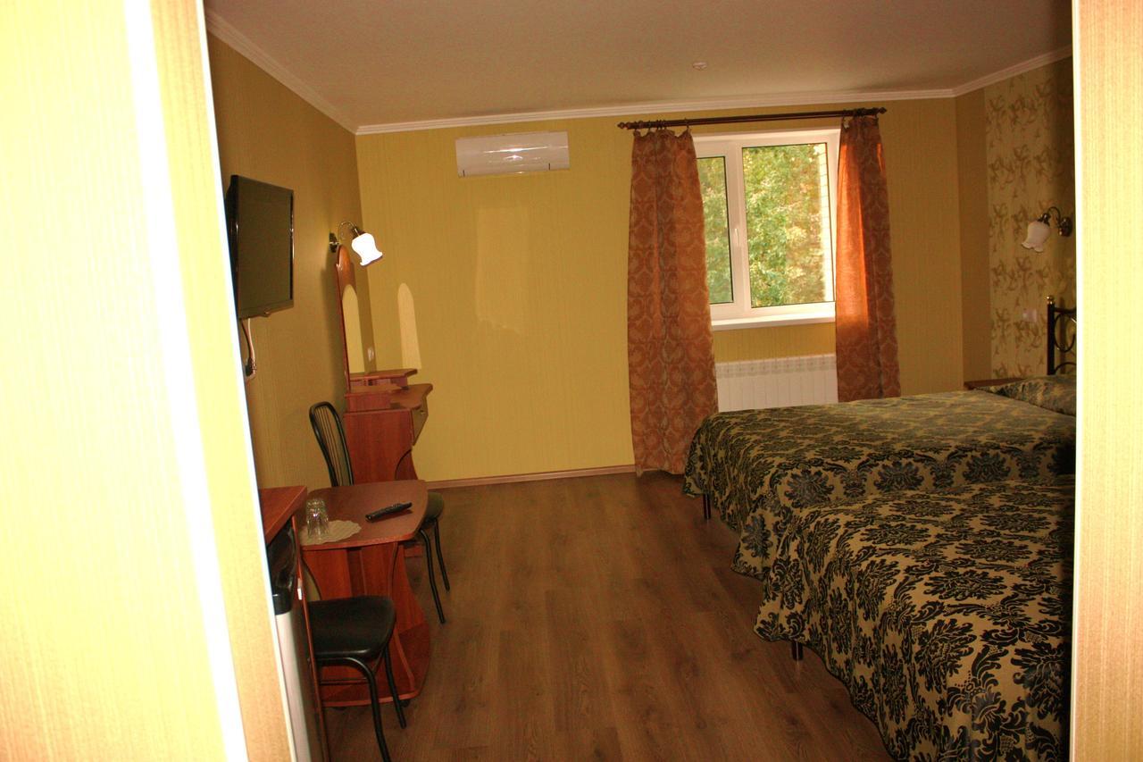 Hotel Gostynnyi Dvir Bucsa Szoba fotó