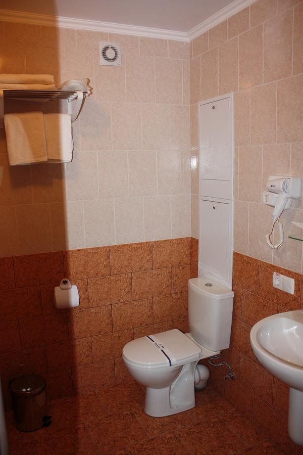 Hotel Gostynnyi Dvir Bucsa Szoba fotó
